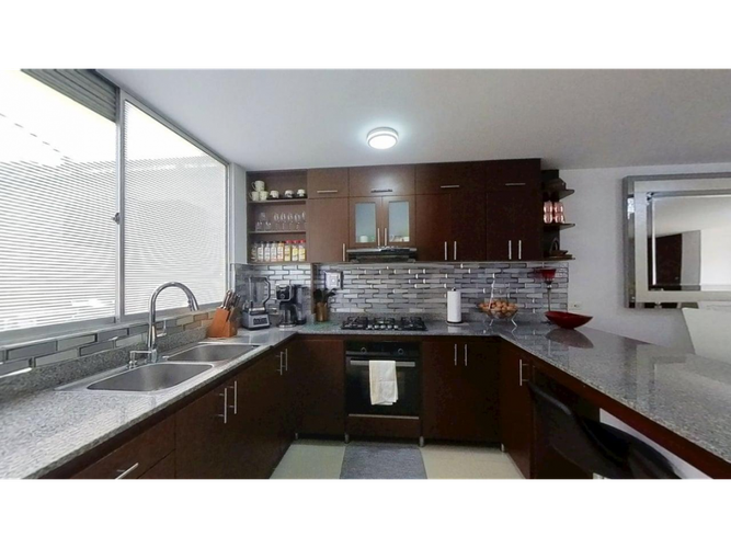 Casa en venta en Laura Vicuña, Chía · foto 3 de 24