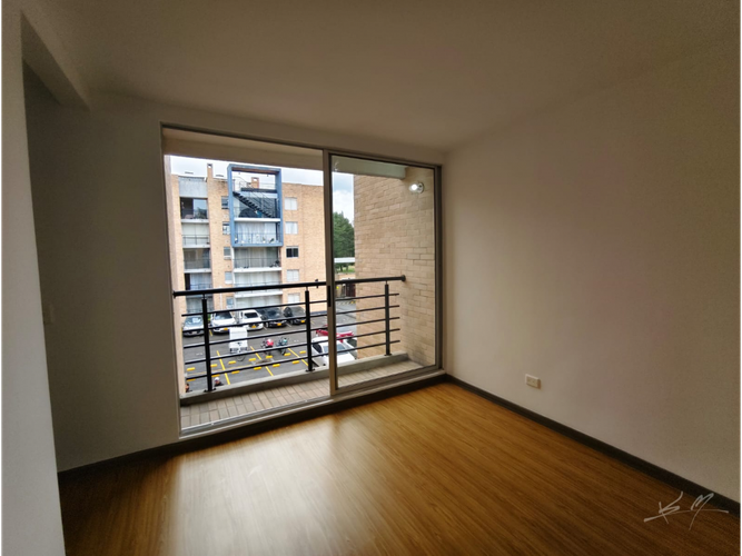 Apartamento de 3 alcobas en venta en Cr Zapan Novaterra, Mosquera, 73 m² · foto 2 de 19