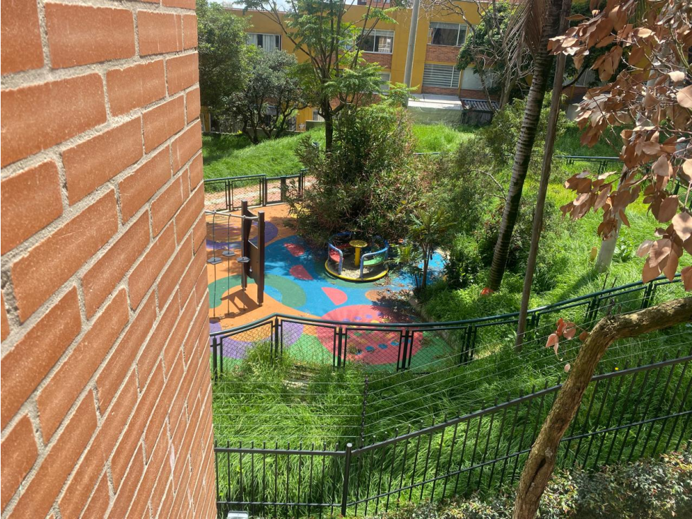 Apartamento en venta en Bosques De San Jorge, Bogotá · foto 12 de 17