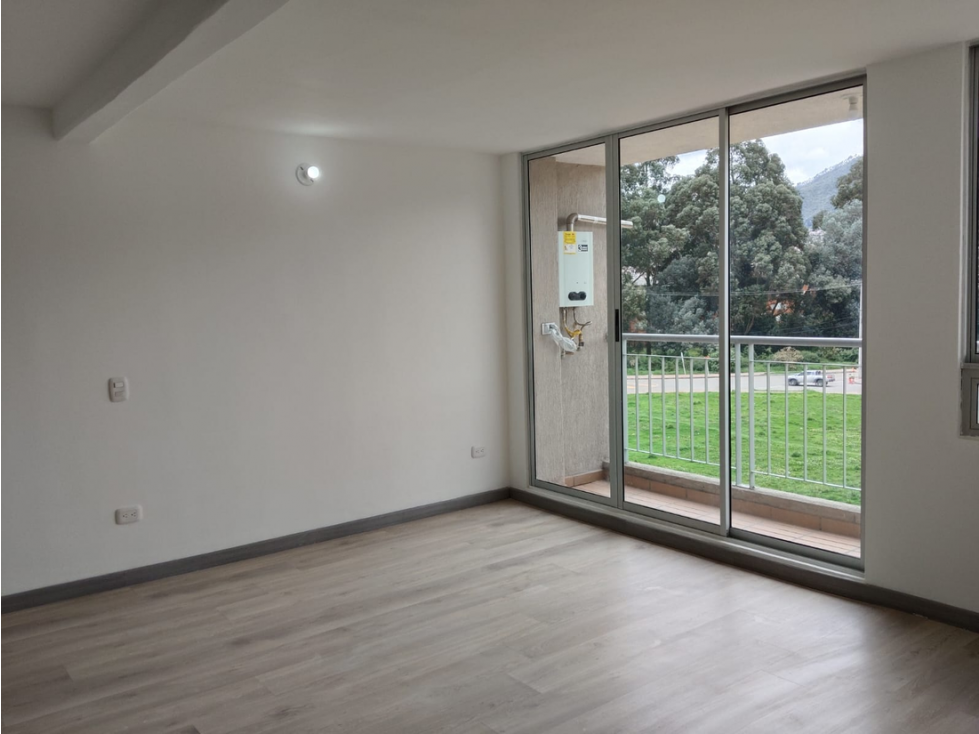 Apartamento en venta en Hacienda De San Rafael, Zipaquirá · foto 3 de 16