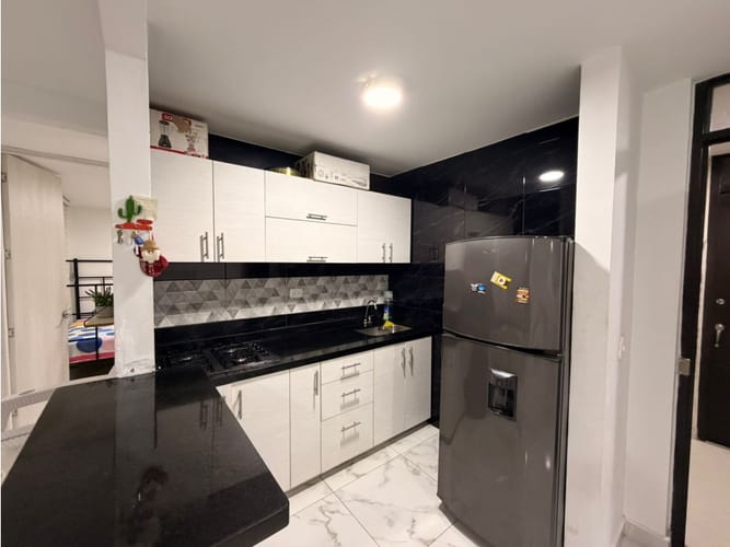 Apartamento de 2 alcobas en venta en Las Palmas, Ricaurte, 52 m² · foto 8 de 22