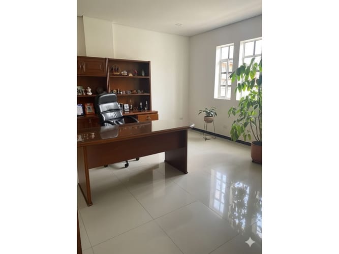 Casa de 5 alcobas en venta en Chapinero Sur Occidental, Bogotá, 300 m² · foto 18 de 19