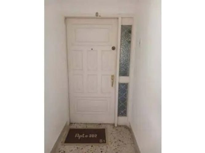 Apartamento de 4 alcobas en venta en La Visitación, Medellín, 213 m² · foto 3 de 15