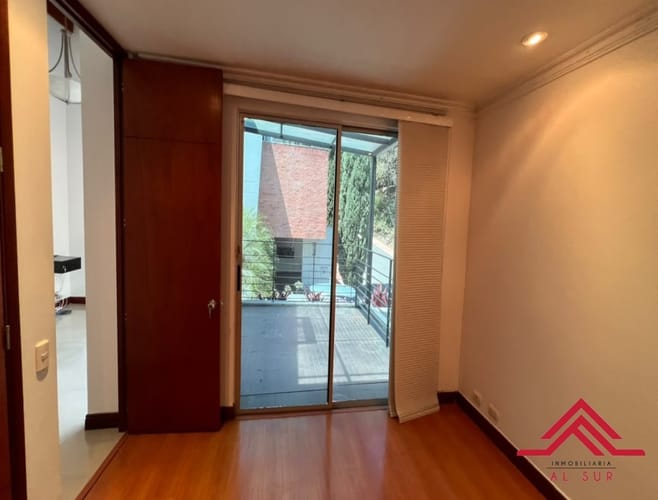Casa de 4 alcobas en venta en Altos Del Poblado, Medellín, 273 m² · foto 6 de 20