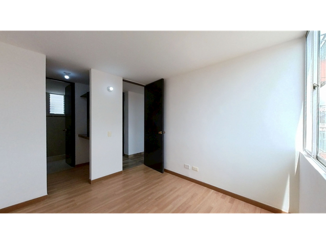 Apartamento de 3 alcobas en venta en Oasis De Jerico, Soacha, 59 m² · foto 6 de 16