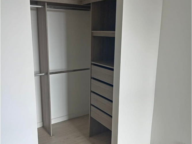Apartamento de 3 alcobas en venta en La Prosperidad, Madrid, 50 m² · foto 7 de 14