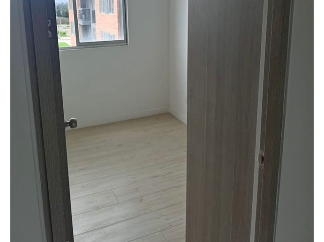 Apartamento de 3 alcobas en venta en La Prosperidad, Madrid, 50 m² · foto 10 de 14