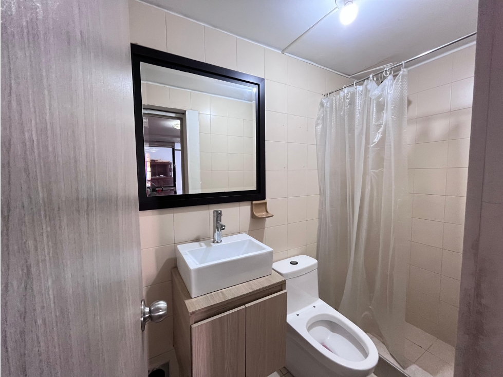 Casa en venta en San Jose De Bavaria, Bogotá · foto 10 de 24