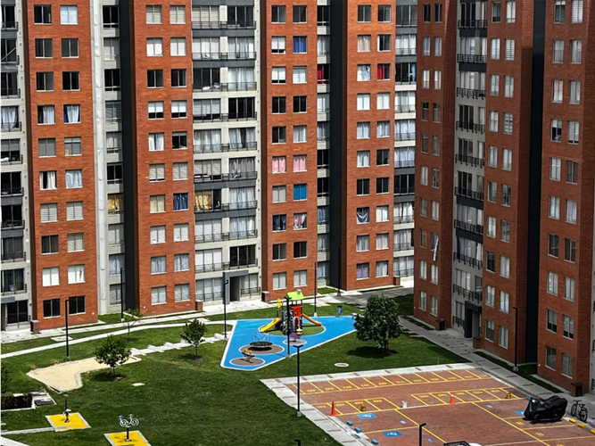 Apartamento de 2 alcobas en venta en El Cortijo, Madrid, 53 m² · foto 18 de 24