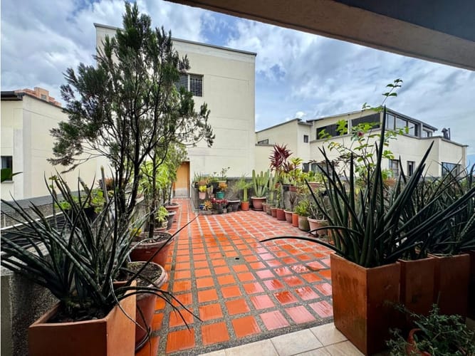 Apartamento de 4 alcobas en venta en Loma Del Campestre, Medellín, 477 m² · foto 20 de 24