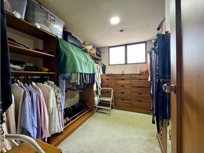 Apartamento de 4 alcobas en venta en Loma Del Campestre, Medellín, 477 m² · foto 23 de 24