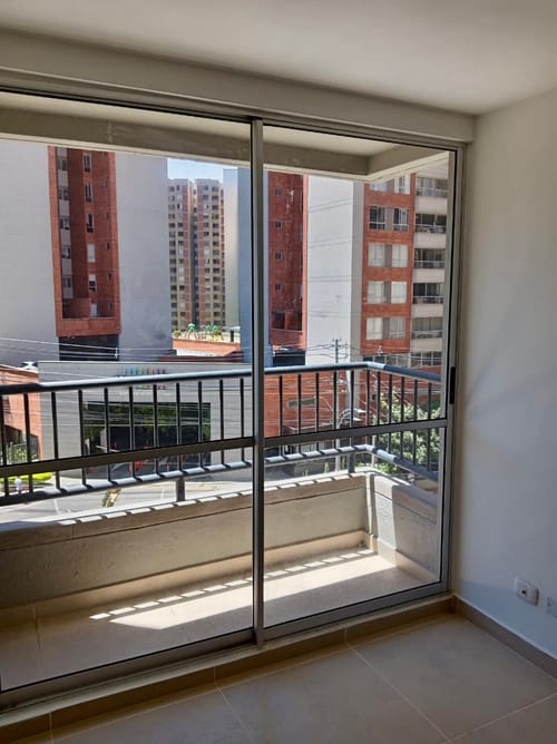 Apartamento de 3 alcobas en venta en Bello, 48 m² · foto 9 de 9