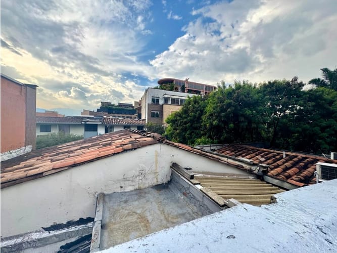 Casa en venta en Manila, Medellín, 331 m² · foto 8 de 13