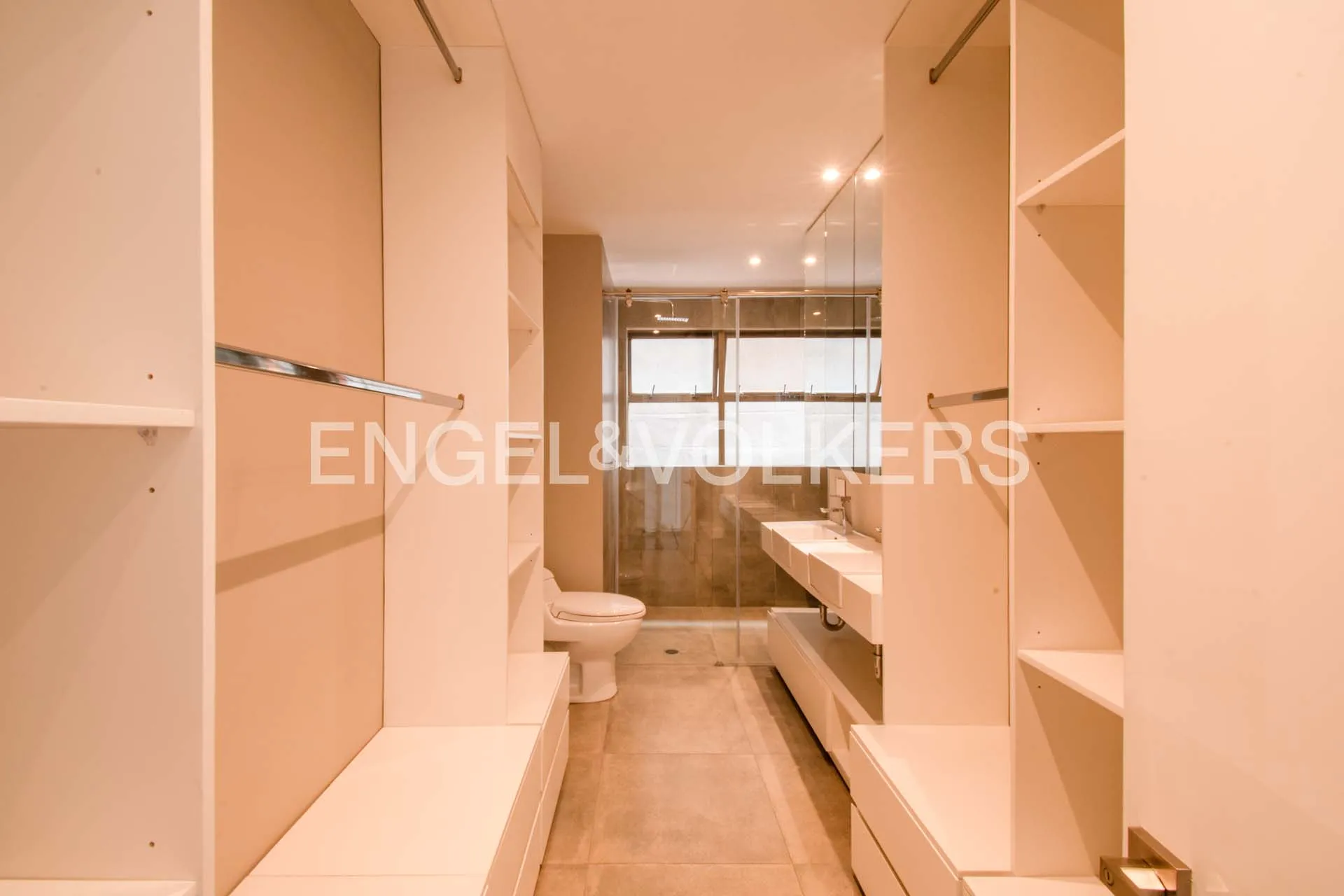 Apartamento en venta en Los Rosales, Bogotá · foto 11 de 19