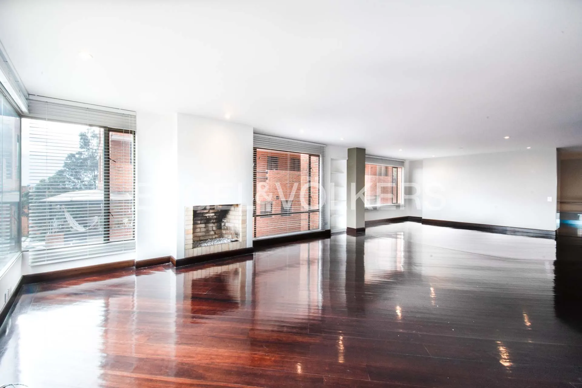Apartamento en venta en Los Rosales, Bogotá · foto 4 de 19