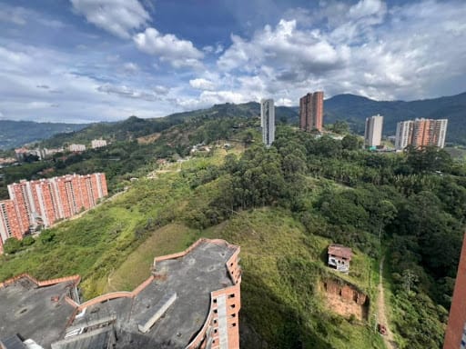 Apartamento de 3 alcobas en arriendo en Aves Maria, Sabaneta, 92 m² · foto 14 de 14