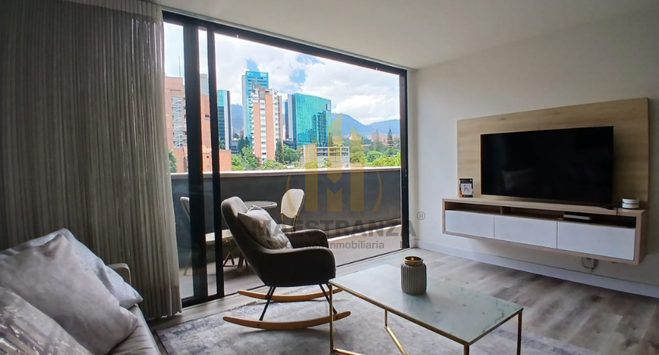 Apartaestudio en venta en La Aguacatala, Medellín, 62 m² · foto 2 de 16