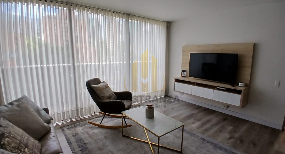 Apartaestudio en venta en La Aguacatala, Medellín, 62 m² · foto 4 de 16