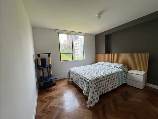 Apartamento en venta en El Tesoro, Medellín · foto 6 de 10