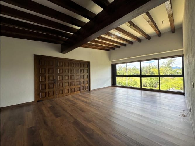 Apartamento de 3 alcobas en venta en Vilachuaga, Rionegro, 346 m² · foto 3 de 24