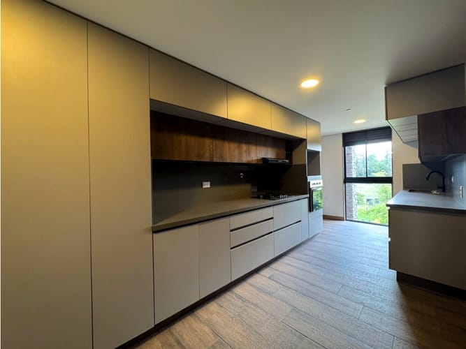 Apartamento de 3 alcobas en venta en Vilachuaga, Rionegro, 346 m² · foto 5 de 24
