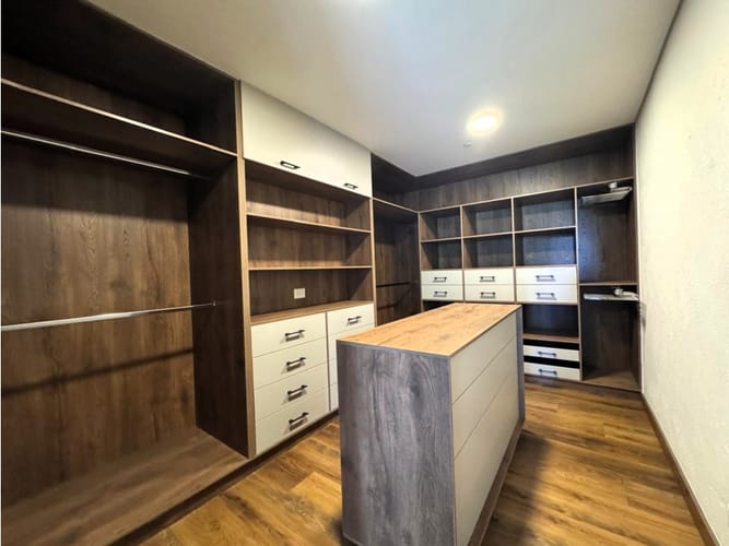 Apartamento de 3 alcobas en venta en Vilachuaga, Rionegro, 346 m² · foto 15 de 24
