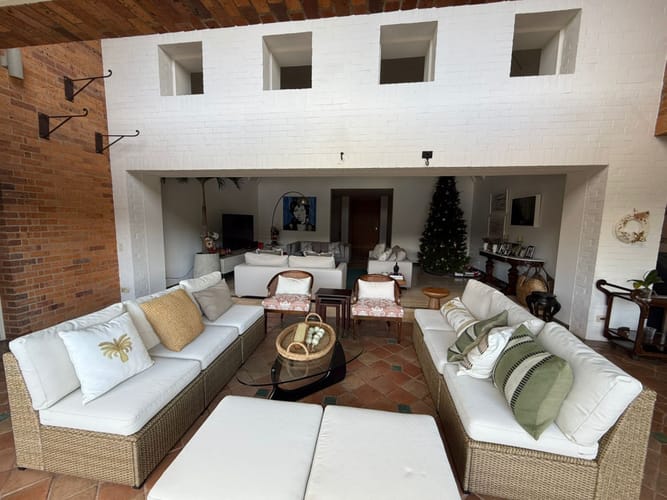 Apartamento de 3 alcobas en arriendo en Santa Teresita, Cali, 420 m² · foto 3 de 24