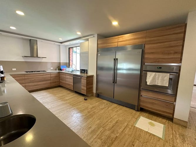 Apartamento de 3 alcobas en arriendo en Santa Teresita, Cali, 420 m² · foto 9 de 24