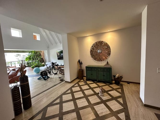 Apartamento de 3 alcobas en arriendo en Santa Teresita, Cali, 420 m² · foto 13 de 24