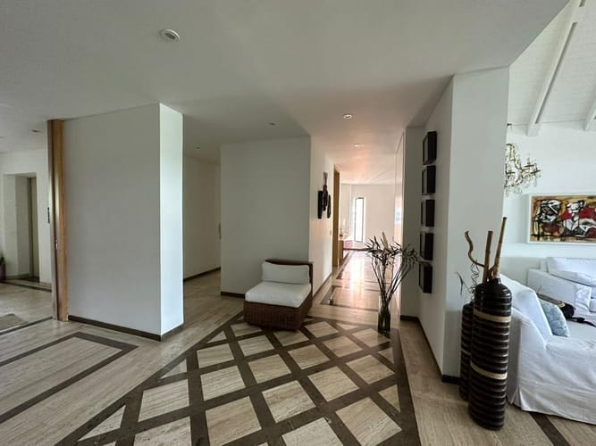 Apartamento de 3 alcobas en arriendo en Santa Teresita, Cali, 420 m² · foto 15 de 24