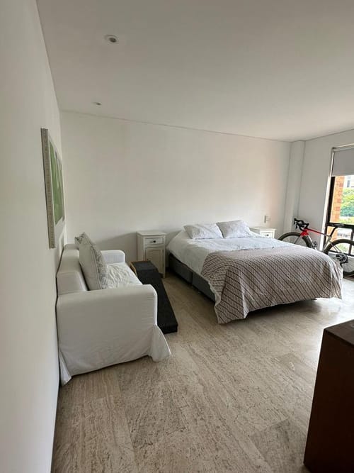 Apartamento de 3 alcobas en arriendo en Santa Teresita, Cali, 420 m² · foto 18 de 24