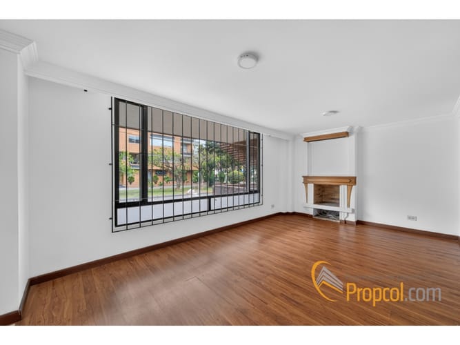 Apartamento en venta en La Calleja, Bogotá, 133 m² · foto 2 de 13
