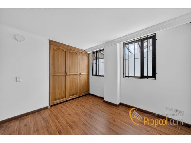 Apartamento en venta en La Calleja, Bogotá, 133 m² · foto 9 de 13