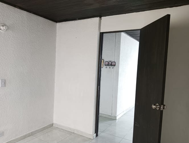 Apartamento de 3 alcobas en venta en Bochica, Bogotá, 48 m² · foto 16 de 21