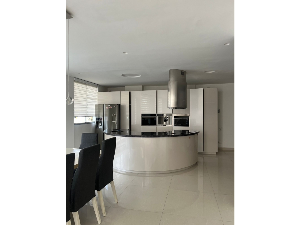 Casa en venta en La Julita, Pereira · foto 2 de 15