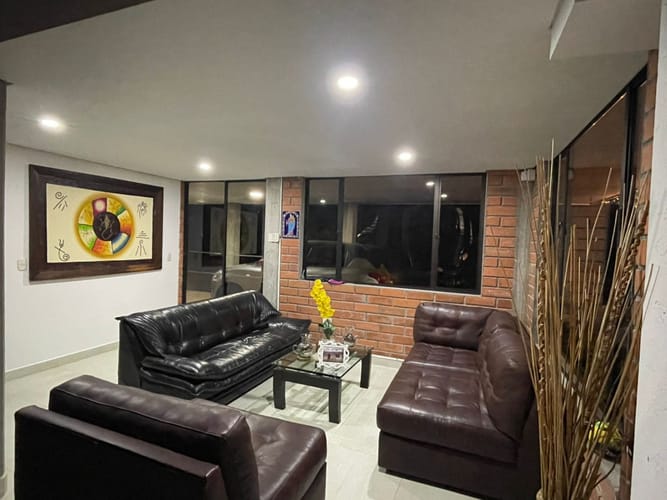 Casa de 3 alcobas en venta en San Luis, Rionegro, 317 m² · foto 6 de 24