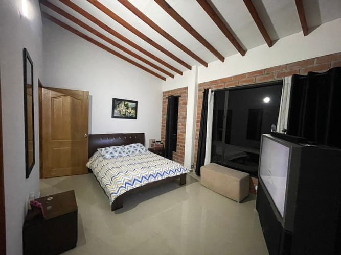Casa de 3 alcobas en venta en San Luis, Rionegro, 317 m² · foto 7 de 24