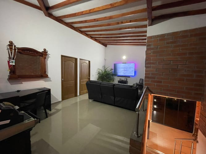 Casa de 3 alcobas en venta en San Luis, Rionegro, 317 m² · foto 10 de 24