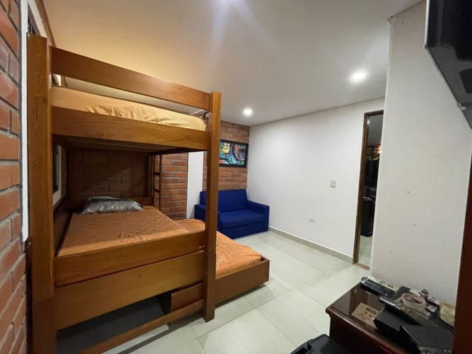 Casa de 3 alcobas en venta en San Luis, Rionegro, 317 m² · foto 11 de 24