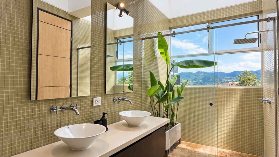 Casa de 3 alcobas en venta en Loma Del Chocho, Envigado, 310 m² · foto 7 de 24