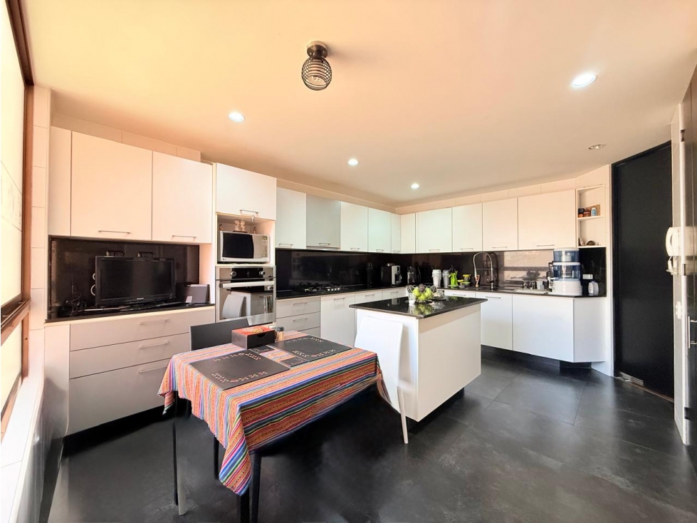 Apartamento en venta en Colina Campestre, Bogotá · foto 5 de 16