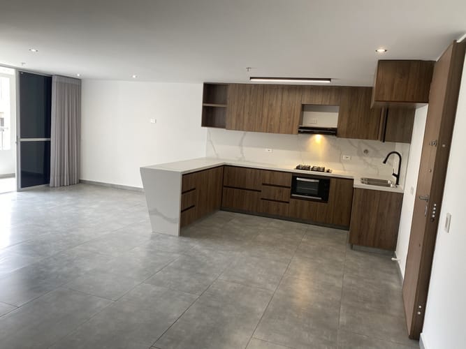 Apartamento de 2 alcobas en arriendo en Zuñiga, Medellín, 106 m² · foto 2 de 16