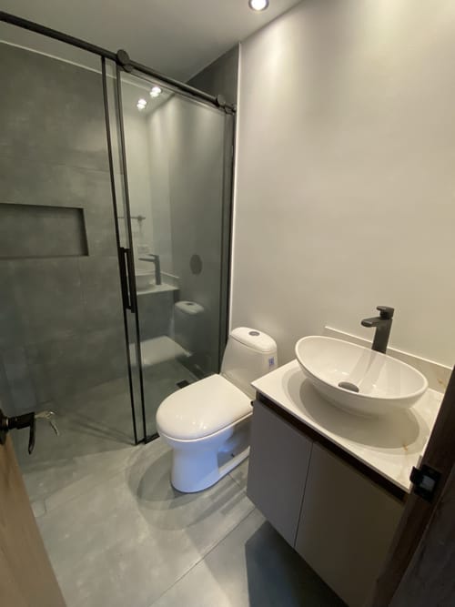 Apartamento de 2 alcobas en arriendo en Zuñiga, Medellín, 106 m² · foto 12 de 16