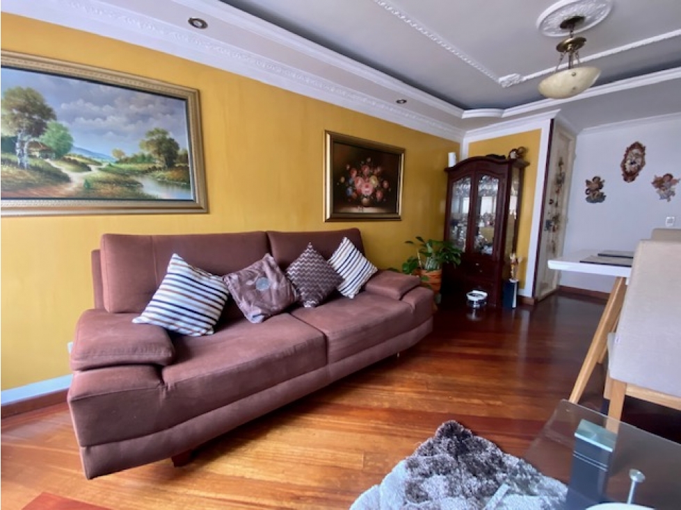 Apartamento en venta en Hayuelos, Bogotá · foto 3 de 16