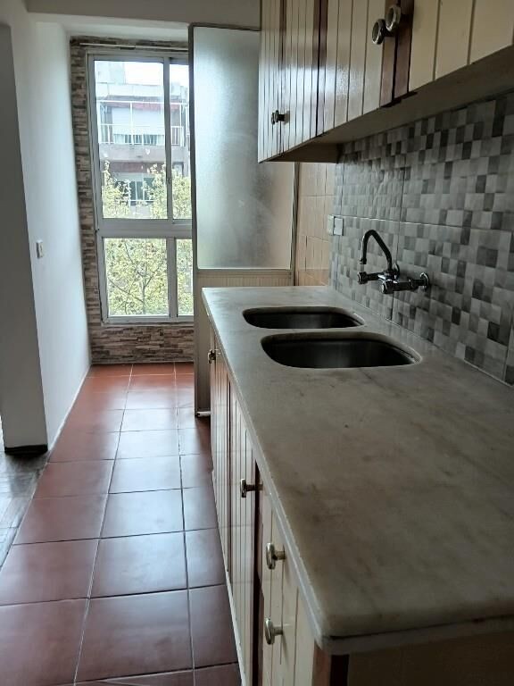 Alquiler 1 Dorm Con Garaje en Cordón | Balcón Al Frente · Foto 10