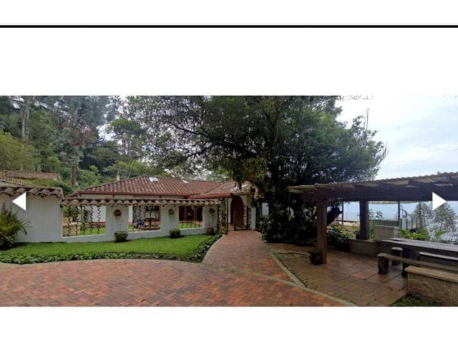 Casa de 3 alcobas en venta en Las Palmas, Medellín, 500 m² · foto 4 de 24