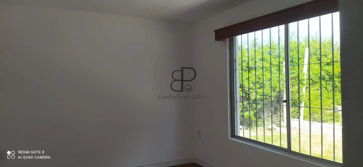 Alquiler Casa Lagomar 4 Dormitorios Patio Cochera y Parrillero · Foto 4