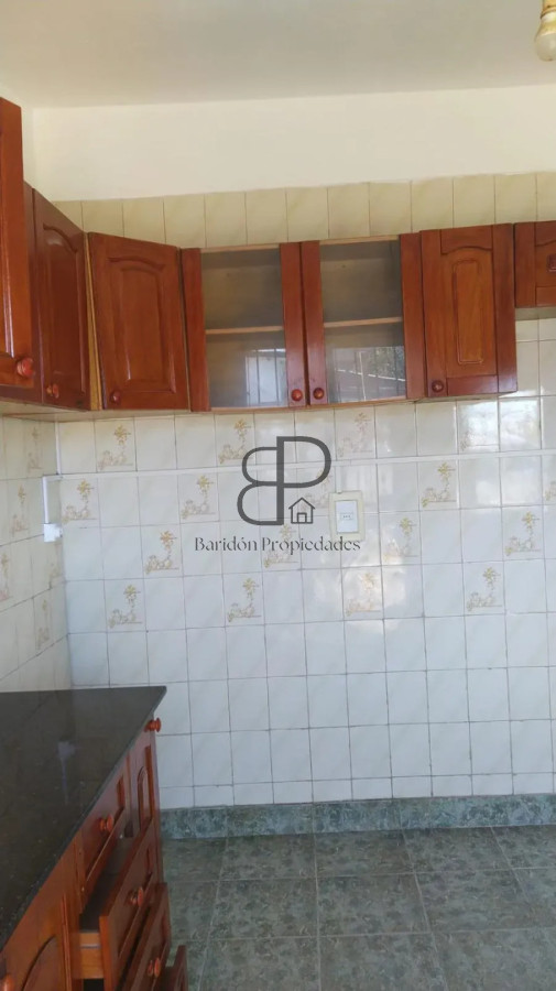 Alquiler Casa Lagomar 4 Dormitorios Patio Cochera y Parrillero · Foto 7