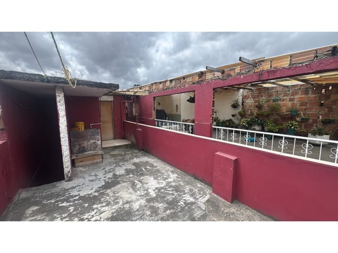 Casa de 5 alcobas en venta en Claret, Bogotá, 178 m² · foto 20 de 21