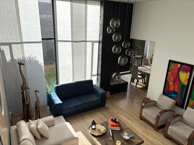 Casa de 5 alcobas en venta en Torremolinos, Bogotá, 225 m² · foto 2 de 24
